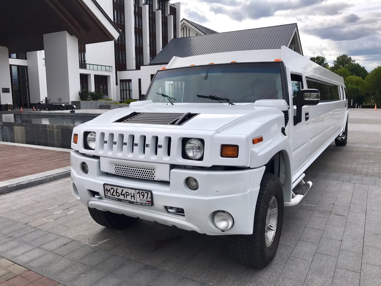 СВАДЕБНЫЙ КОРТЕЖ HAMMER ЛИМУЗИН