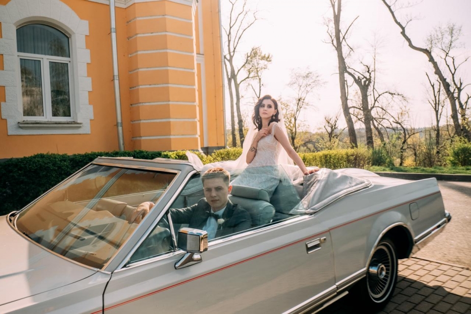 Кабриолет Lincoln Continental Mark V.